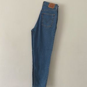 High waisted taper Levi’s